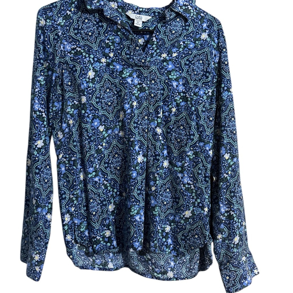 Croft & Barrow Navy Floral Blouse
